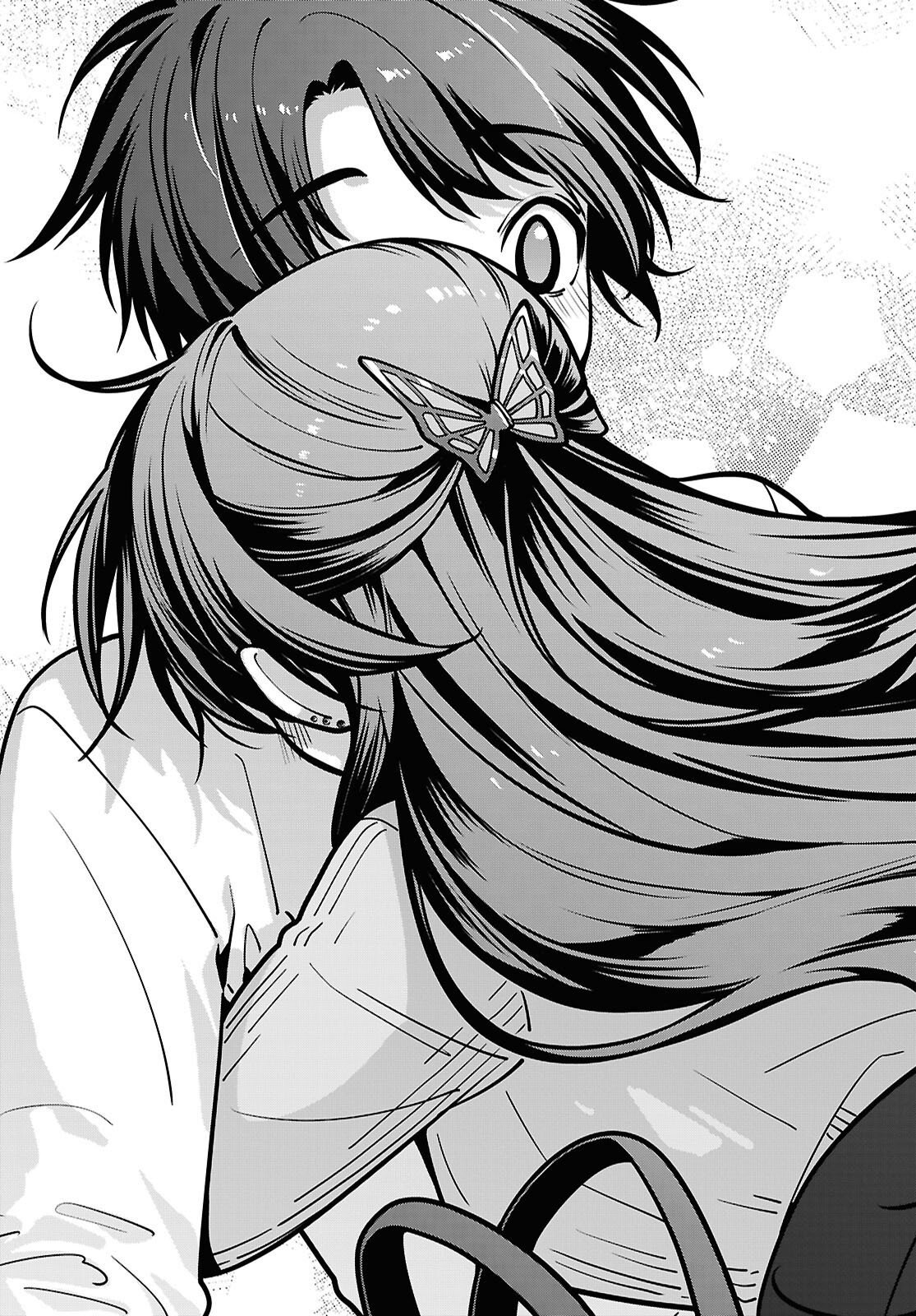 Tonari no Seki no Yankee Shimizu-san ga Kami o Kuroku Sometekita Chap 22 - Next Chap 23