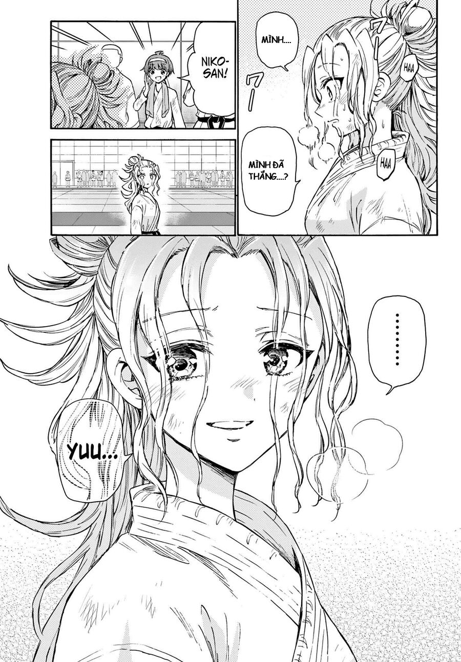 Ba Chị Em Nhà Mikadono Dễ Đối Phó Thật Đấy Chap 32 - Next Chap 33